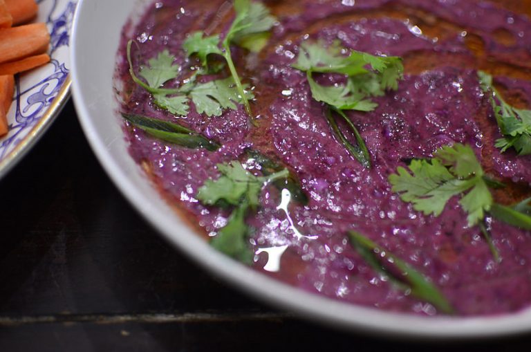 Red Amaranth-Yaji Hummus